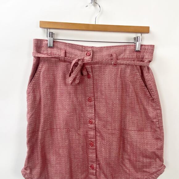 2/$30 Columbia Small Womens Red Summer Chill High Rise Belted Above Knee Skirt - Picture 5 of 12